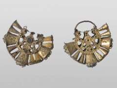 Medieval jewelry