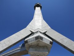 Everyone to the Avala Tower